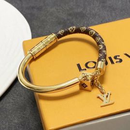 Picture of LV Bracelet _SKULVbracelet02cly16610664